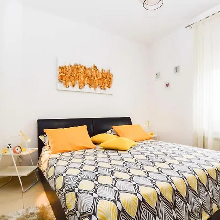 Apartman In - Istrien 11100 *