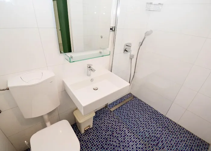 Apartament In - Istrien 11100 Pula