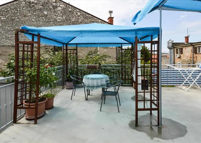 In - Istrien 11100 * Pula