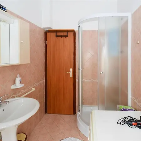 In - Istrien 11100 * Pula