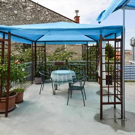 Studio Apartment Karolina II 11098 * Pula