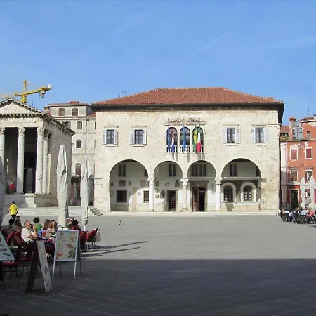 In - Istrien 11100 *