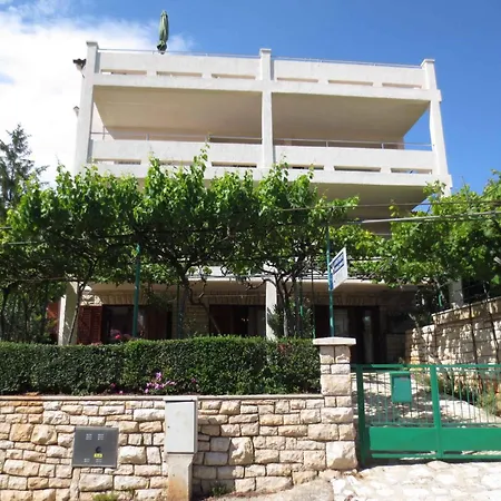 Studio Apartment Karolina II 11098 Apartmán *