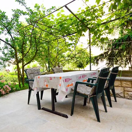 In - Istrien 11100 *