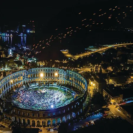 In - Istrien 11100 * Pula