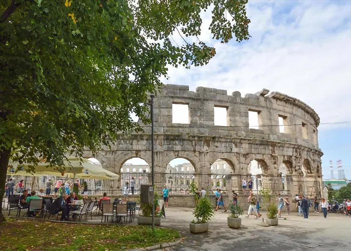 Studio In Pula - Istrien 11100 Apartman