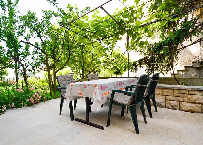 Studio In Pula - Istrien 11100 *