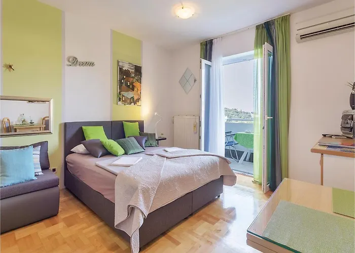 Studio In Pula - Istrien 11100 Apartment *